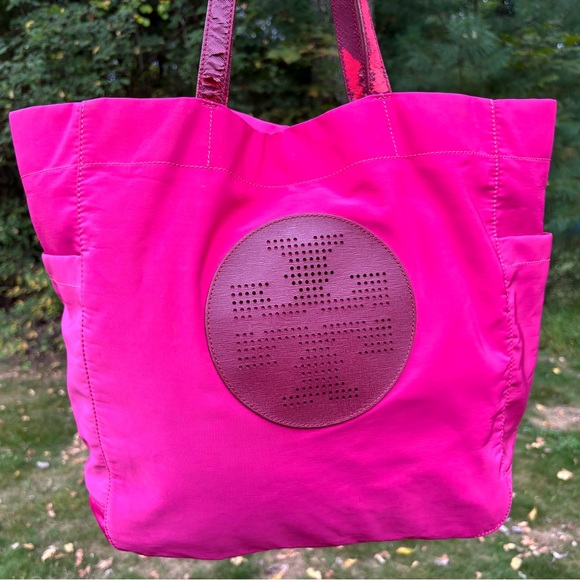 Tory Burch Shoulder Bag - Picture 1 of 15